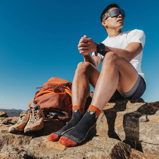 M's Hiker Quarter Midweight Hiking Sock