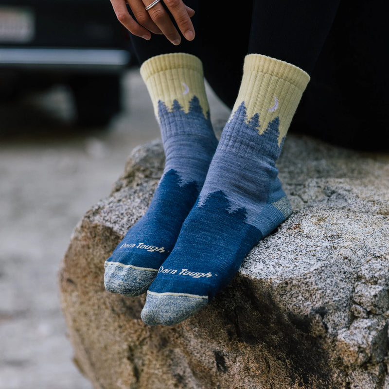 Load image into Gallery viewer, W's Treeline Micro Crew Midweight Hiking Sock
