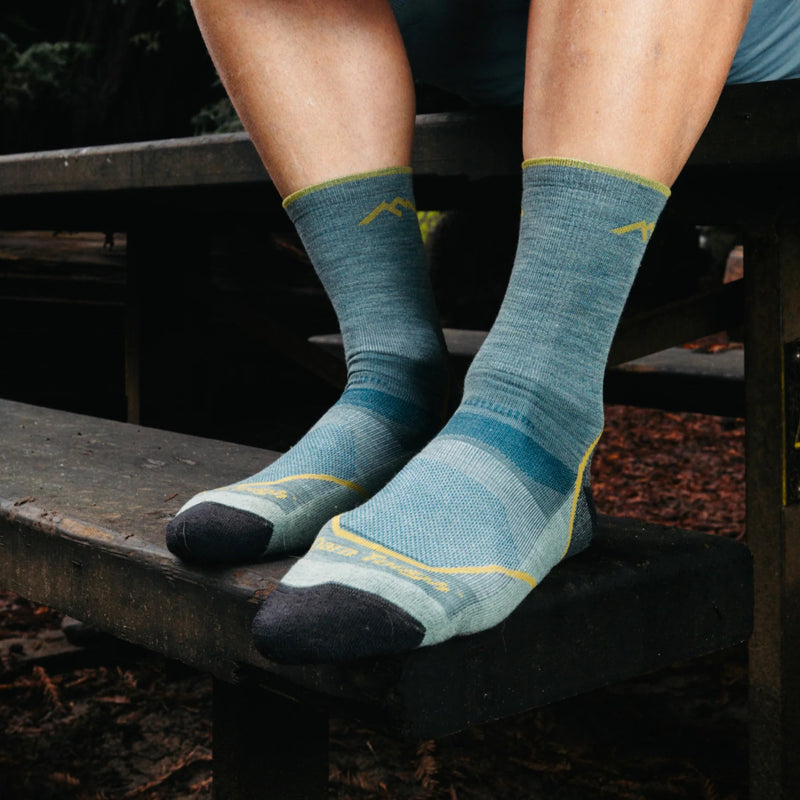 Load image into Gallery viewer, M&#39;s Light Hiker Micro Crew Lightweight Hiking Socks
