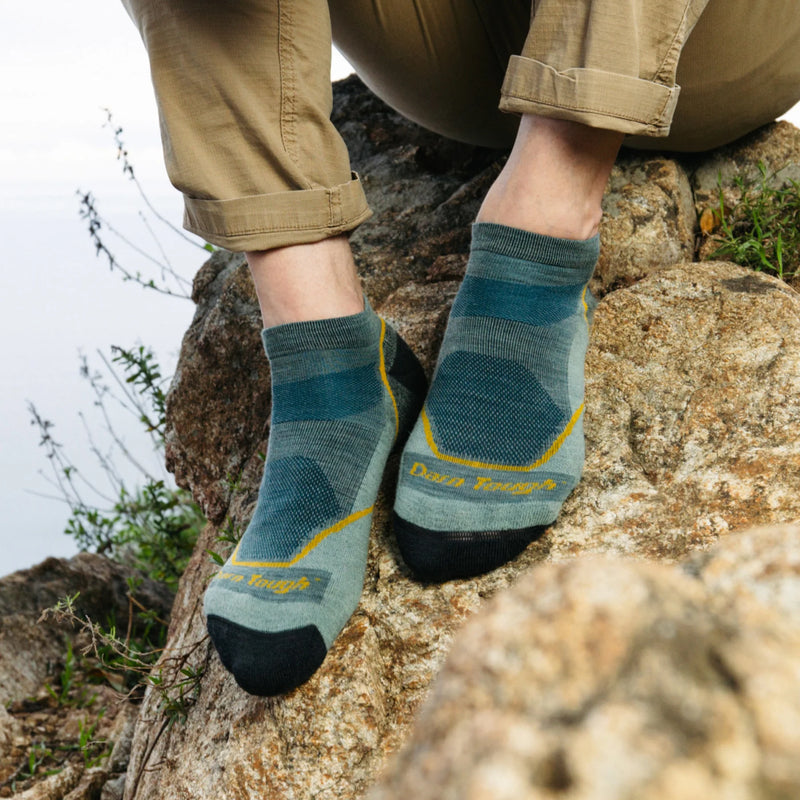 Load image into Gallery viewer, M&#39;s Light Hiker No Show Lightweight Hiking Socks
