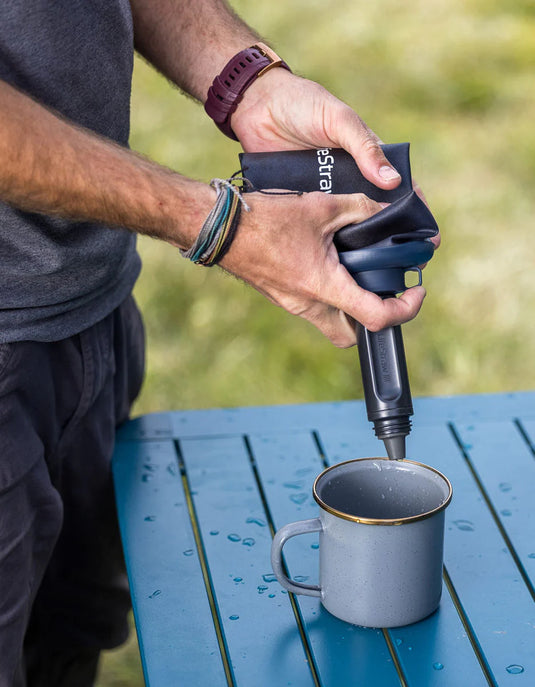 LifeStraw Peak Series Collapsible Squeeze Bottle With Filter