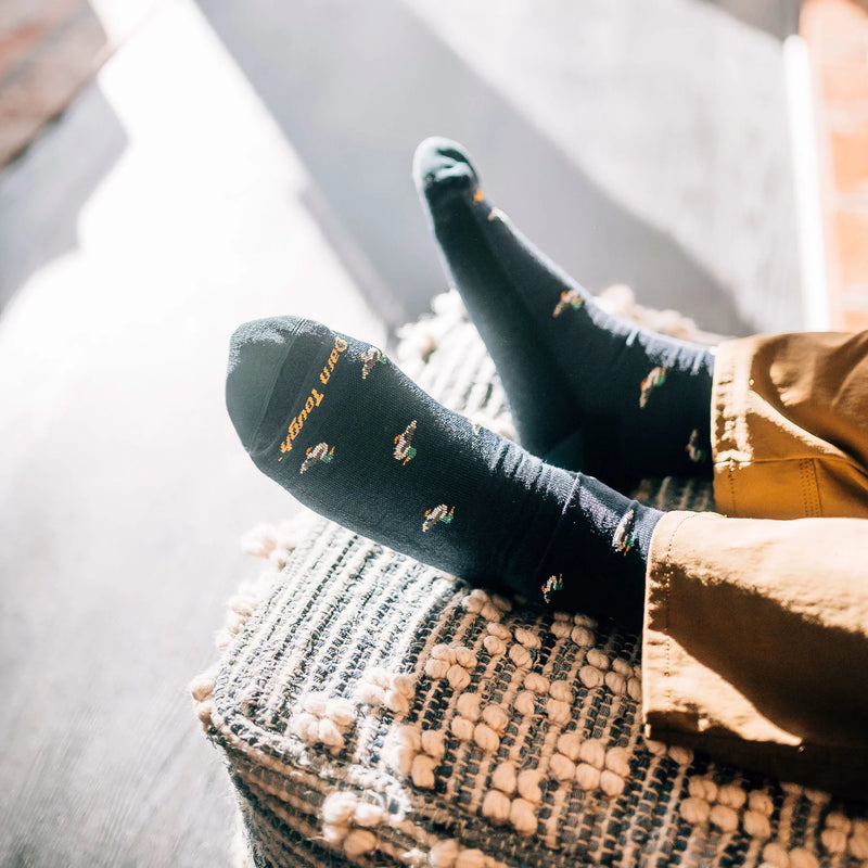 Load image into Gallery viewer, M's Duck Duck Moose Crew Lightweight Lifestyle Sock
