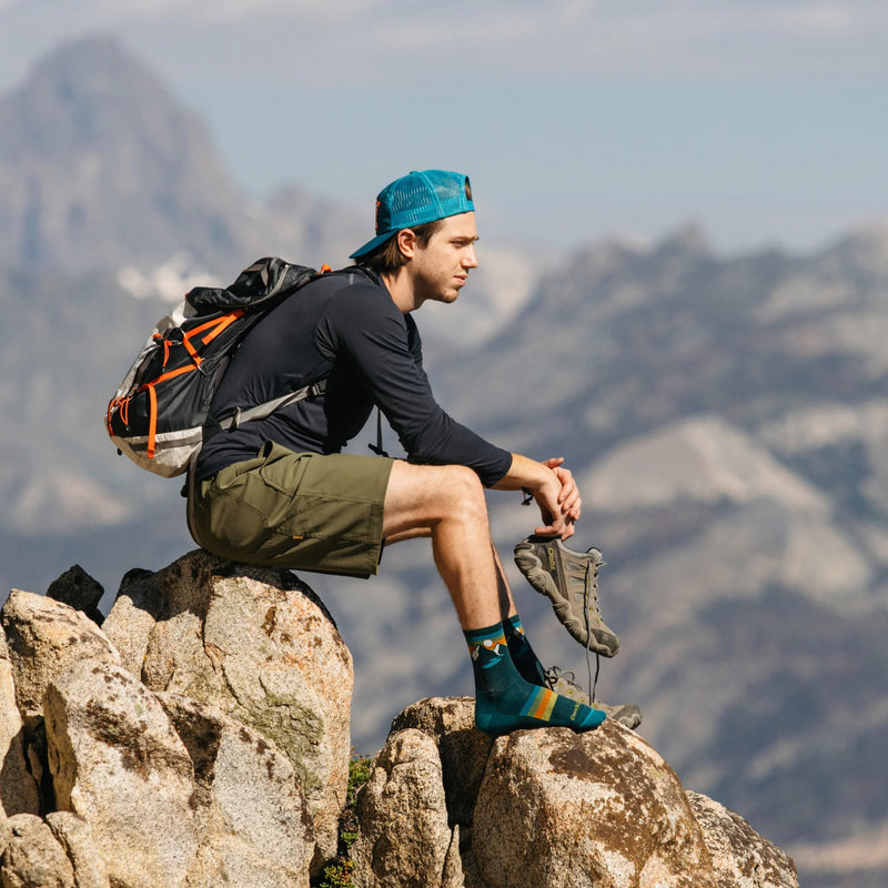 Load image into Gallery viewer, M&#39;s Sunset Ridge Micro Crew Lightweight Hiking Sock
