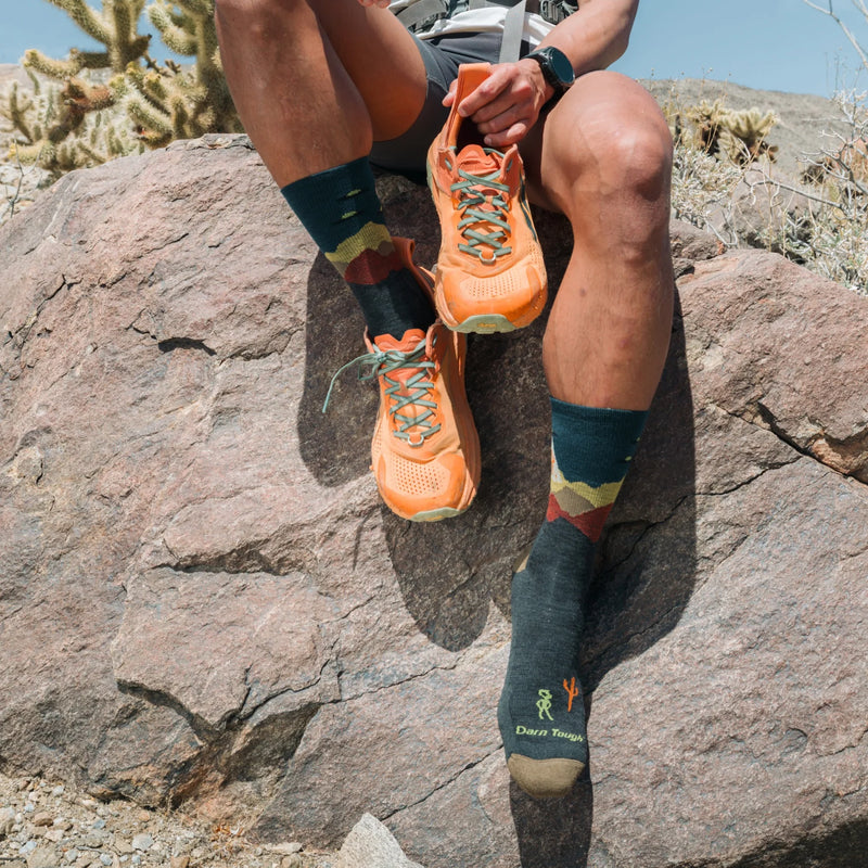 Load image into Gallery viewer, M's Spaced Out Micro Crew Lightweight Hiking Socks
