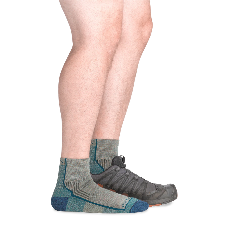 Load image into Gallery viewer, M's Hiker Quarter Midweight Hiking Sock
