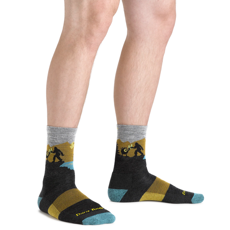 Load image into Gallery viewer, M's Close Encounters Micro Crew Midweight Hiking Sock
