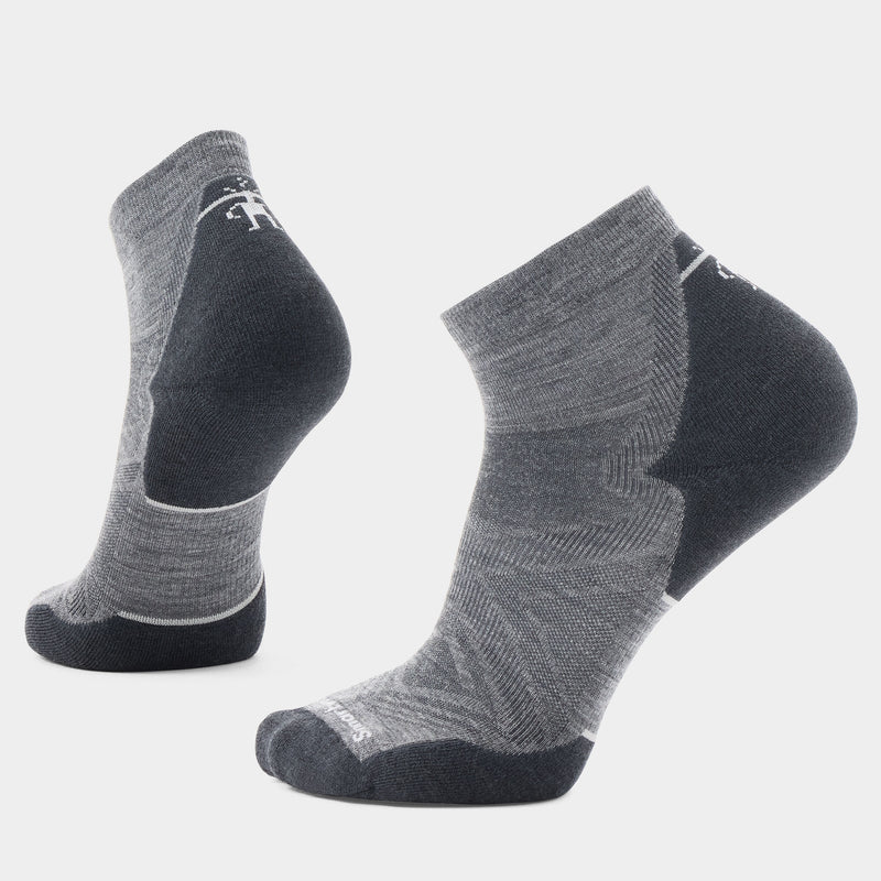 Load image into Gallery viewer, M's Targeted Cushion Run Ankle Socks
