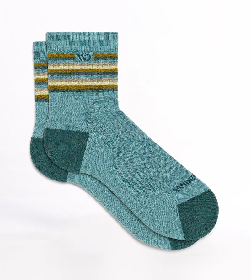 Load image into Gallery viewer, W’s Multi Stripe Cushioned Micro Crew Socks
