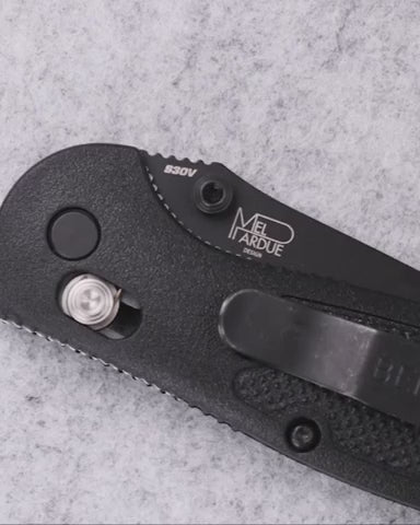 Mini Griptilian | Black Grivory | Drop-point Serrated